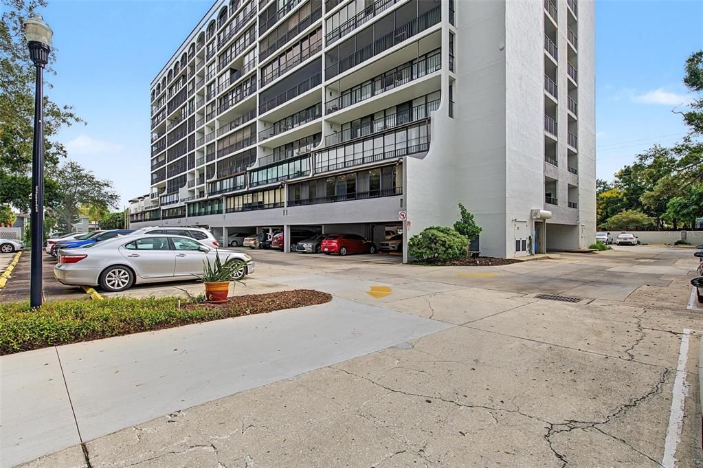 En Venta: $335,000 (2 camas, 2 baños, 1400 Pies cuadrados)