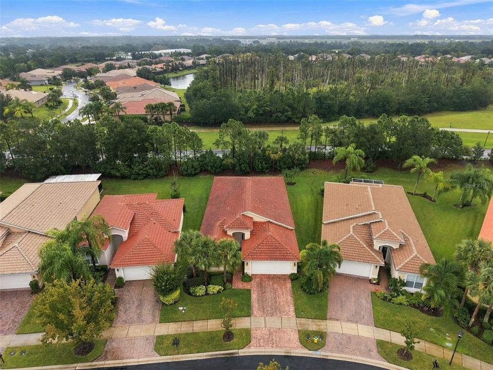 На продажу: $595,000 (3 спален, 3 ванн, 2419 Квадратных фут)