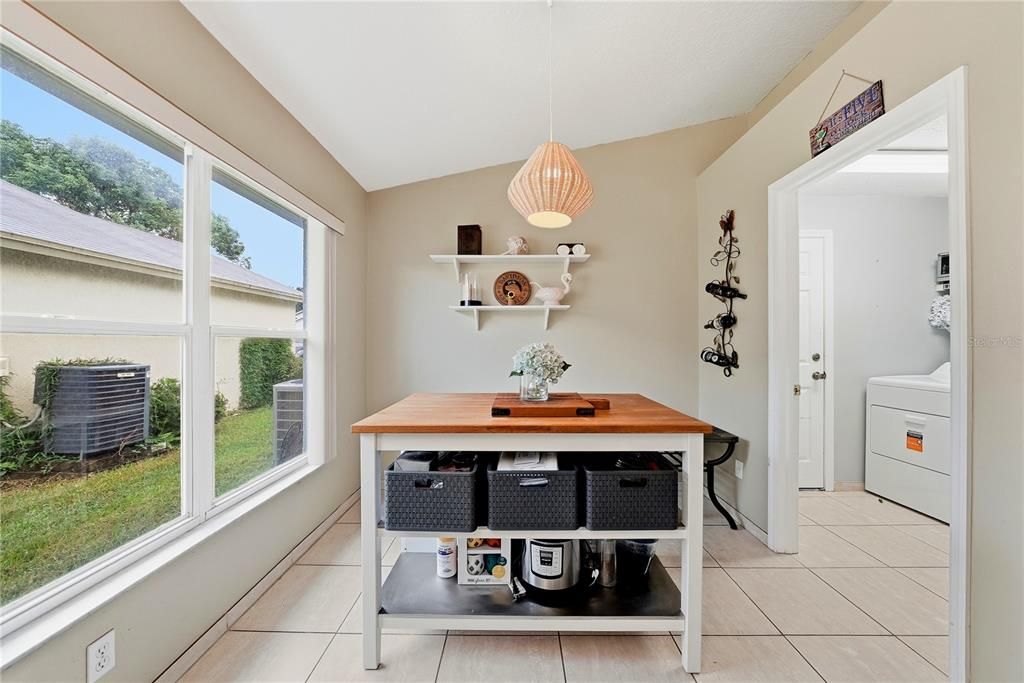 En Venta: $349,999 (3 camas, 2 baños, 1705 Pies cuadrados)
