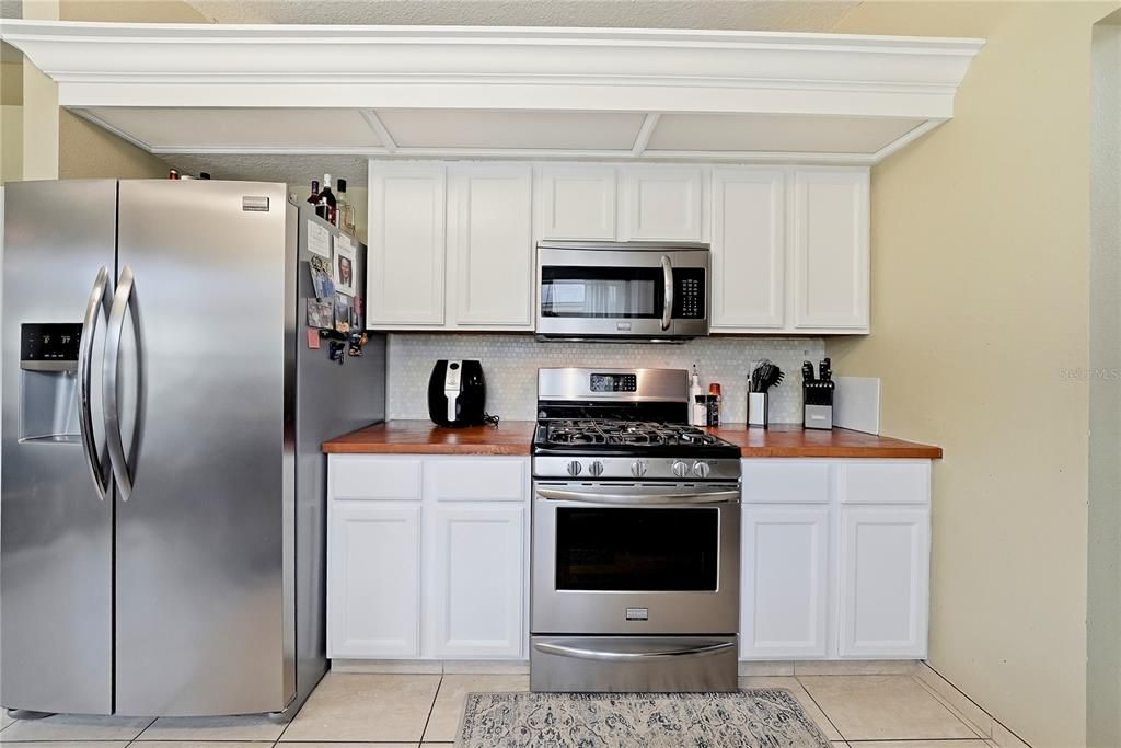 En Venta: $349,999 (3 camas, 2 baños, 1705 Pies cuadrados)