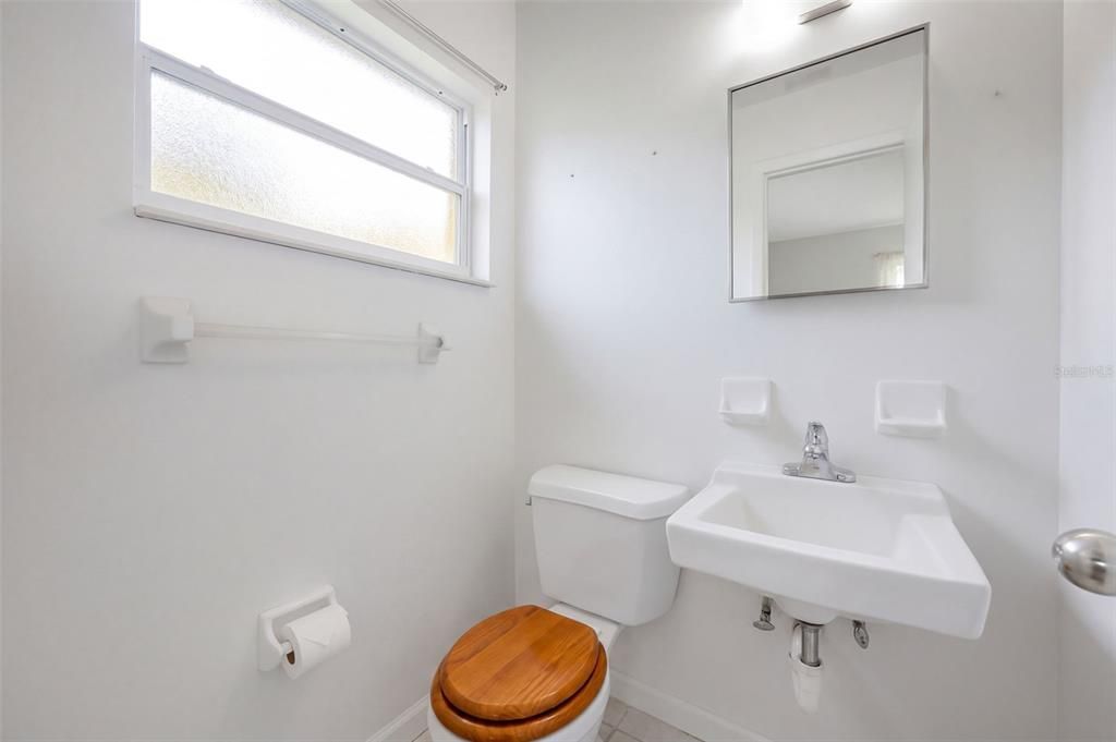 En Venta: $275,000 (3 camas, 1 baños, 1014 Pies cuadrados)