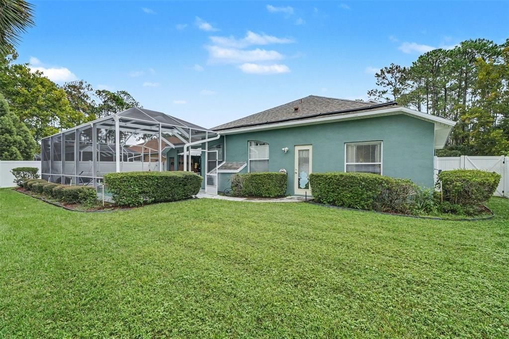 For Sale: $570,000 (5 beds, 3 baths, 2944 Square Feet)