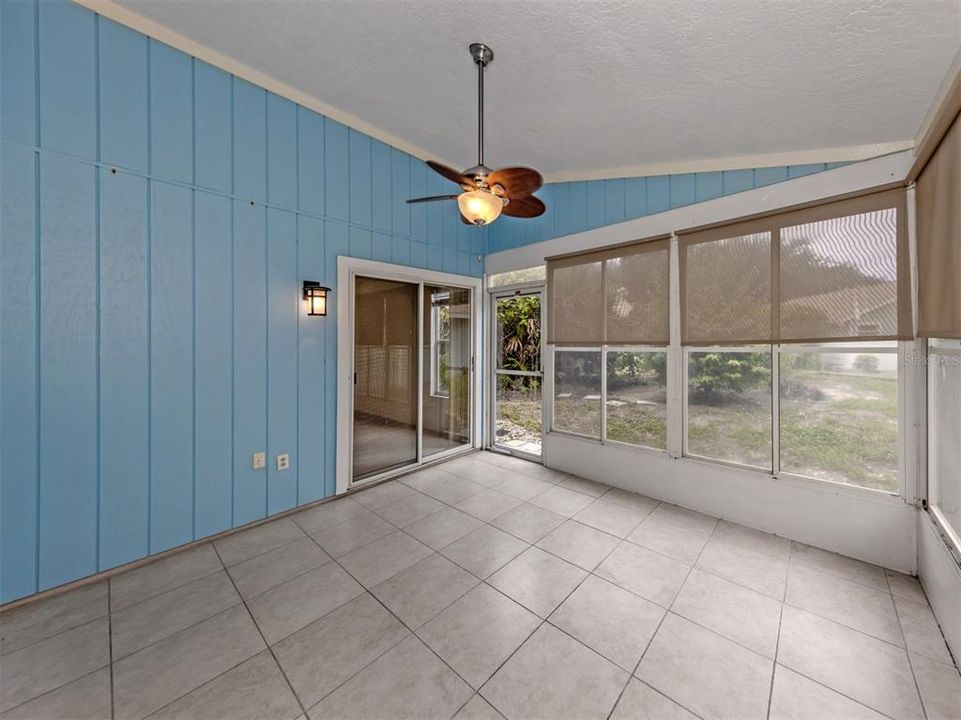 Activo con contrato: $249,000 (2 camas, 2 baños, 1116 Pies cuadrados)
