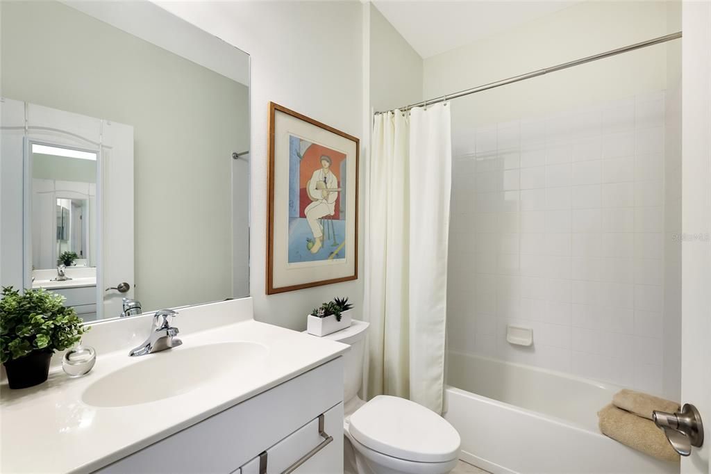 En Venta: $385,000 (3 camas, 2 baños, 1495 Pies cuadrados)