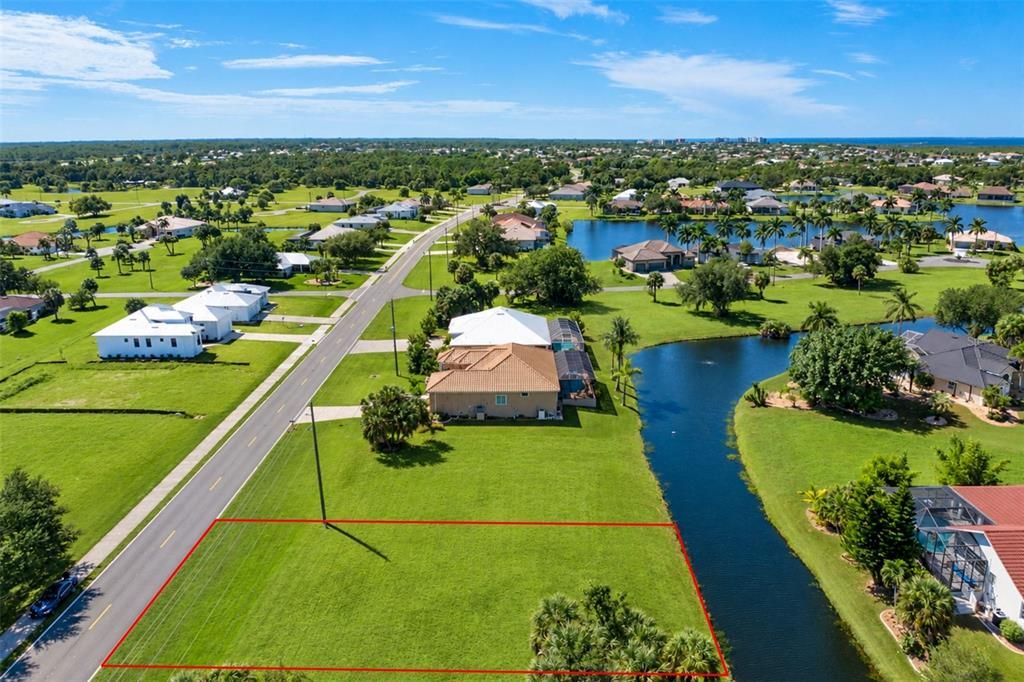 待售: $36,000 (0.22 acres)