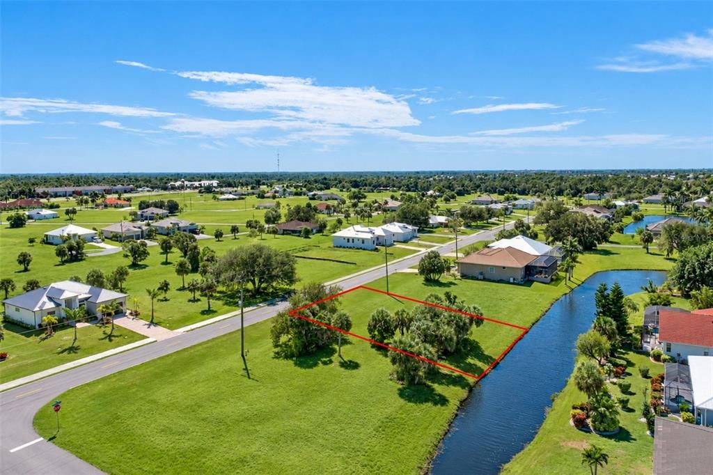 待售: $36,000 (0.22 acres)