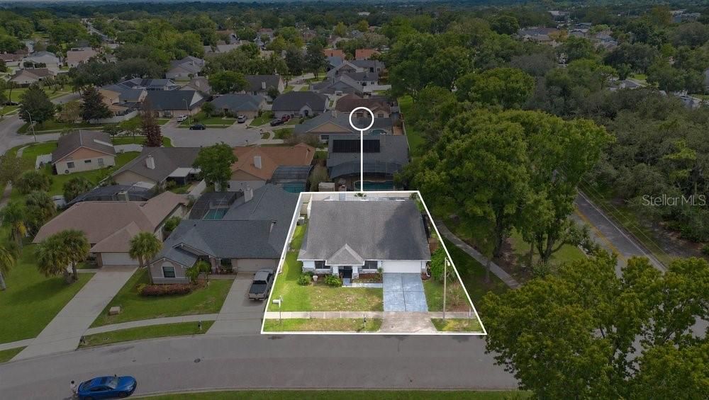 En Venta: $449,000 (4 camas, 2 baños, 2498 Pies cuadrados)