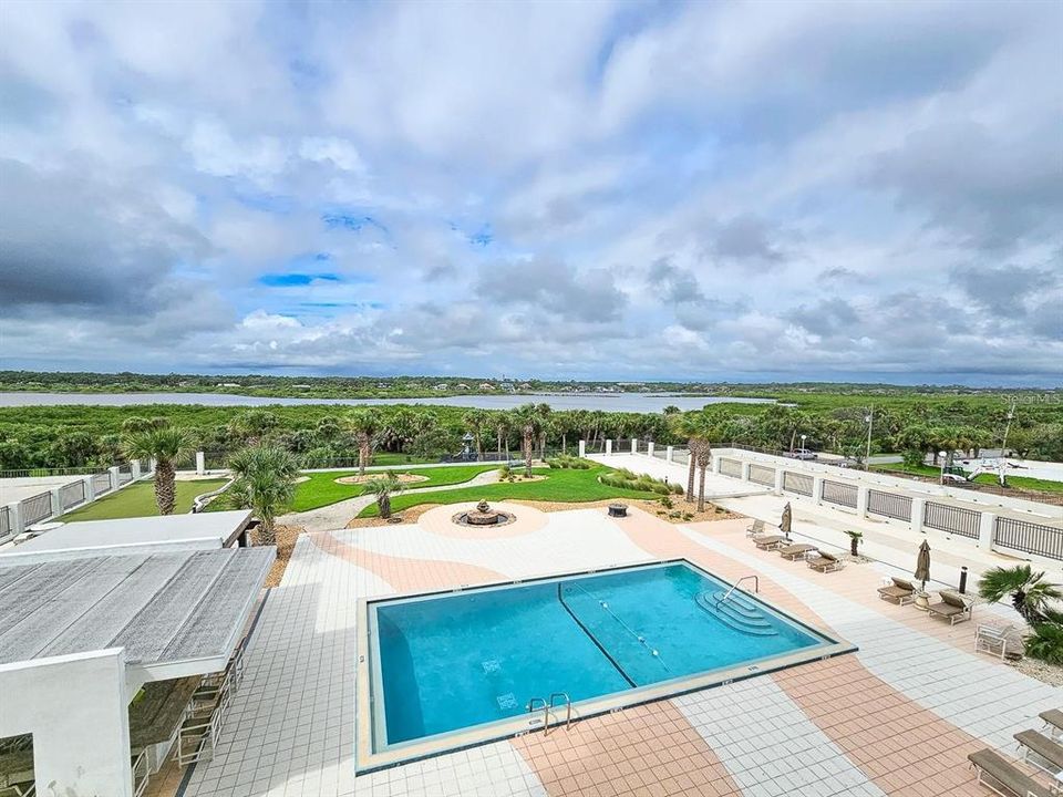 For Rent: $2,800 (2 beds, 2 baths, 1215 Square Feet)