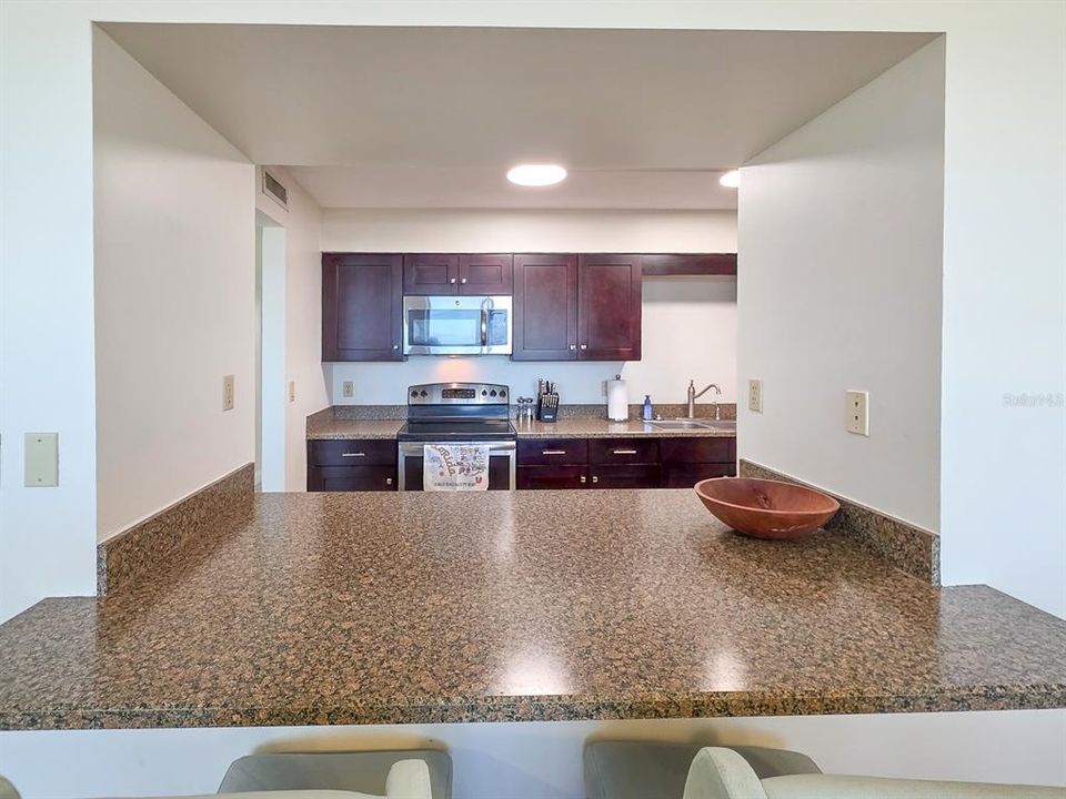 For Rent: $2,800 (2 beds, 2 baths, 1215 Square Feet)