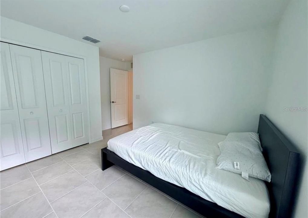 En Renta: $2,200 (3 camas, 2 baños, 1930 Pies cuadrados)