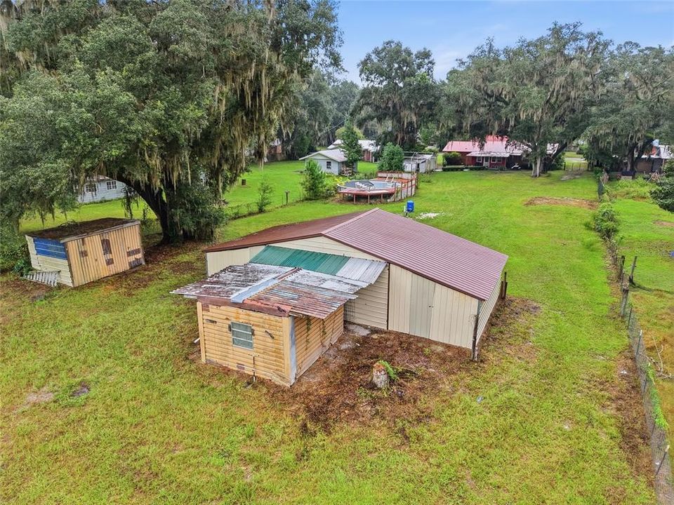 En Venta: $295,000 (3 camas, 2 baños, 1636 Pies cuadrados)
