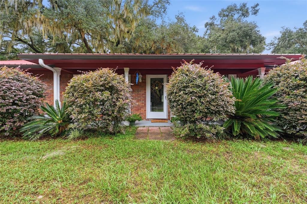 En Venta: $295,000 (3 camas, 2 baños, 1636 Pies cuadrados)
