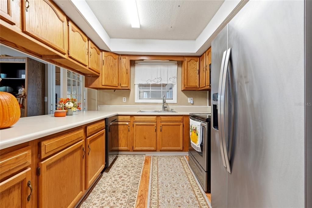 En Venta: $295,000 (3 camas, 2 baños, 1636 Pies cuadrados)
