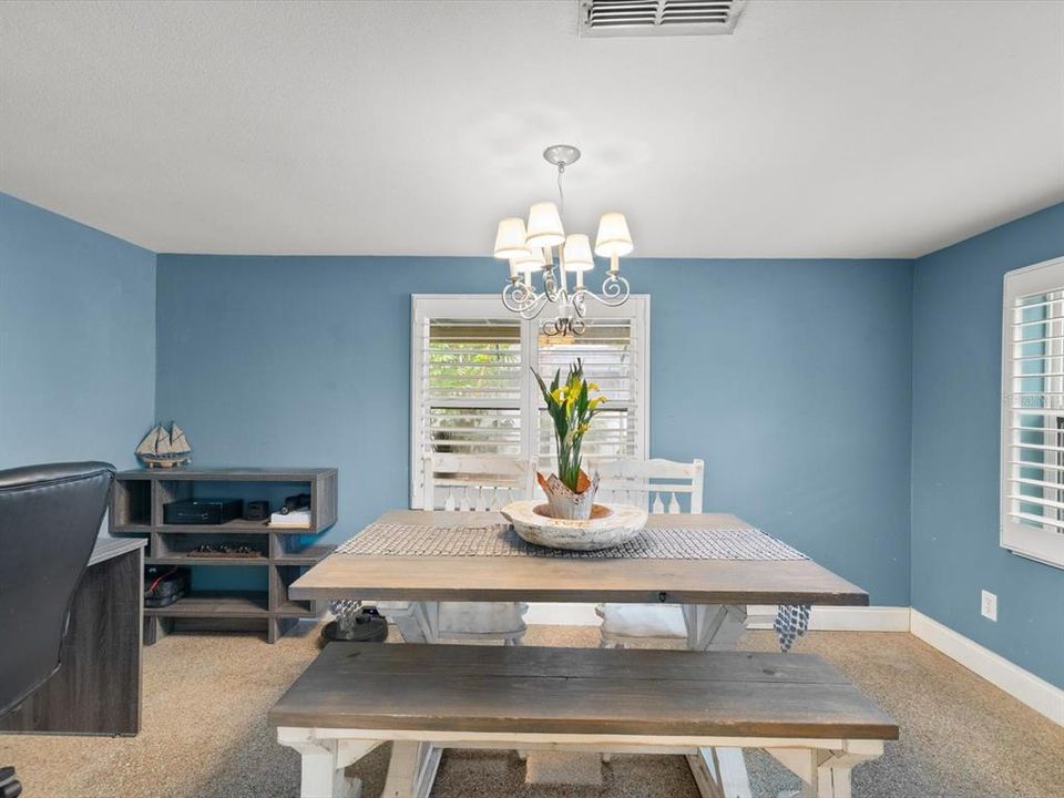 En Venta: $465,000 (3 camas, 2 baños, 1150 Pies cuadrados)