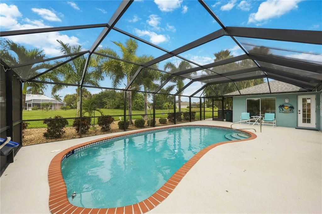 For Sale: $459,900 (3 beds, 2 baths, 1874 Square Feet)