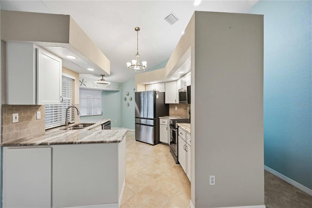 For Sale: $459,900 (3 beds, 2 baths, 1874 Square Feet)