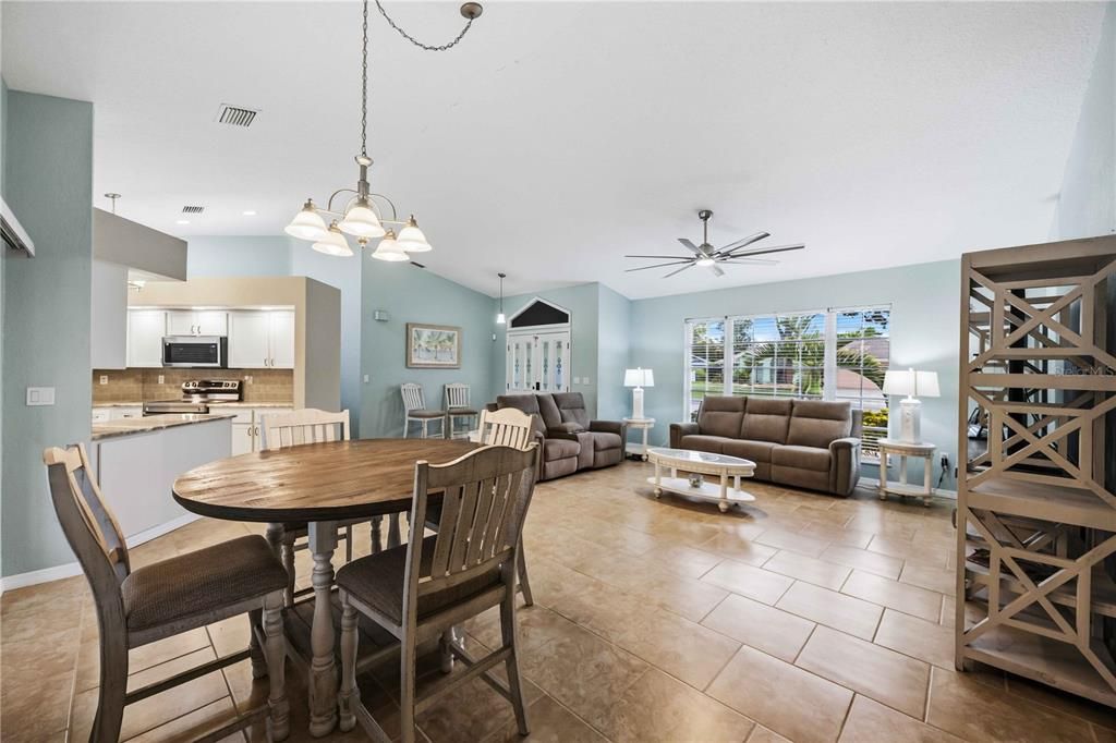 For Sale: $459,900 (3 beds, 2 baths, 1874 Square Feet)