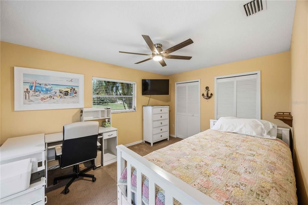 For Sale: $459,900 (3 beds, 2 baths, 1874 Square Feet)