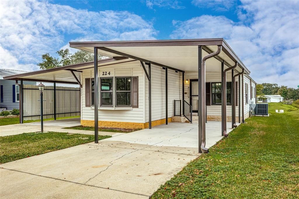 На продажу: $189,950 (2 спален, 2 ванн, 1392 Квадратных фут)