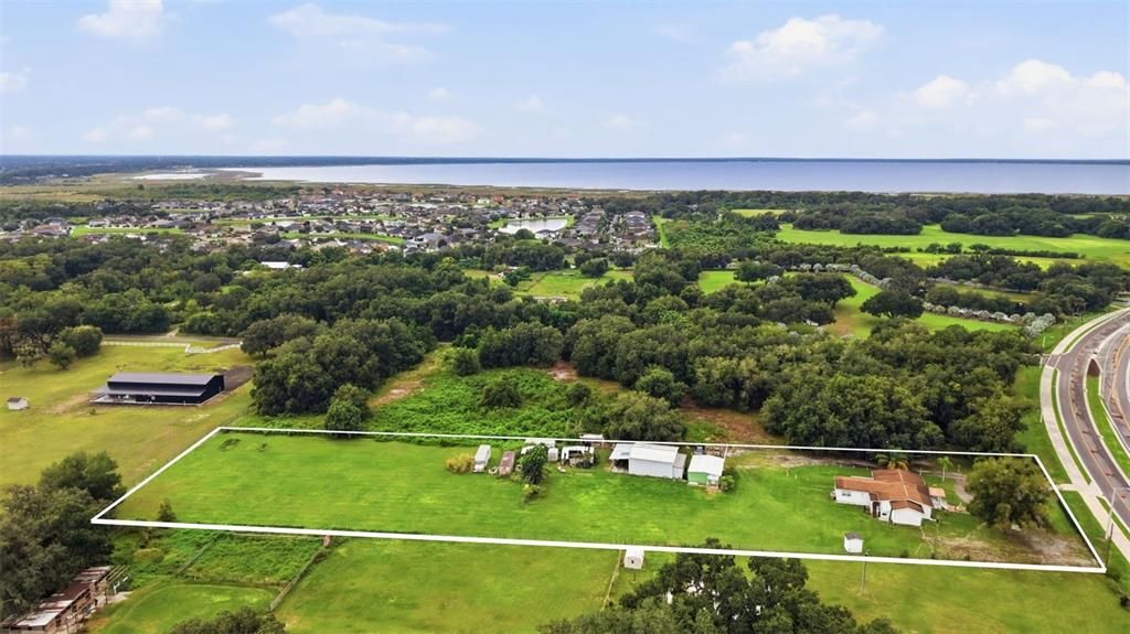 En Venta: $1,450,000 (2.53 acres)