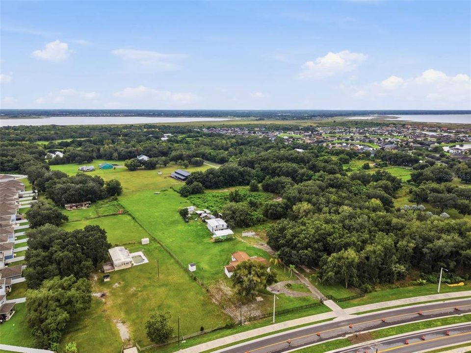 En Venta: $1,450,000 (2.53 acres)