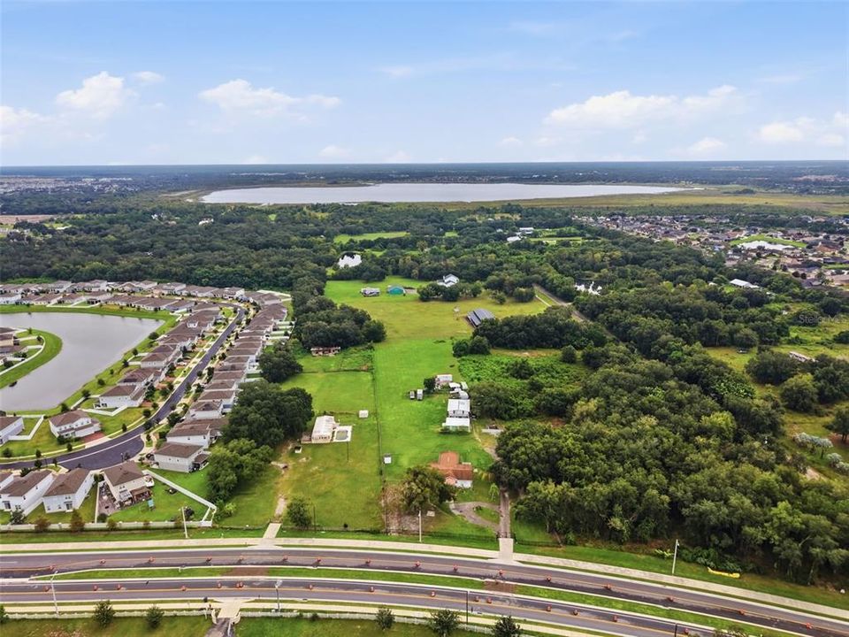 En Venta: $1,450,000 (2.53 acres)