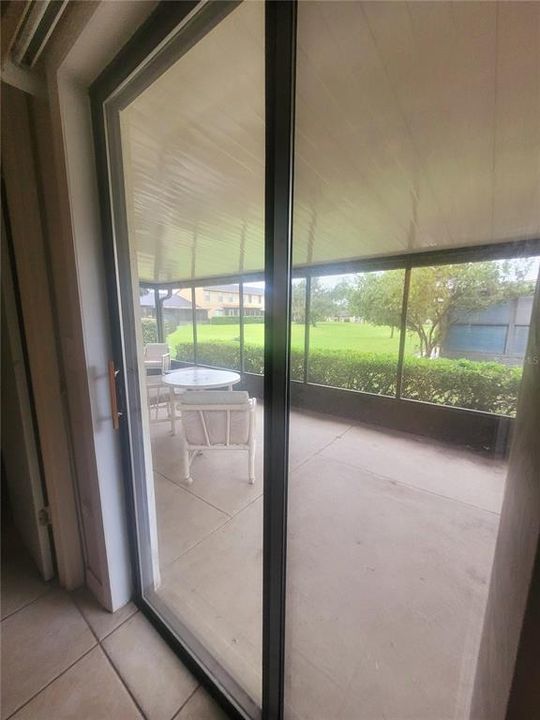 For Sale: $158,000 (2 beds, 2 baths, 1058 Square Feet)