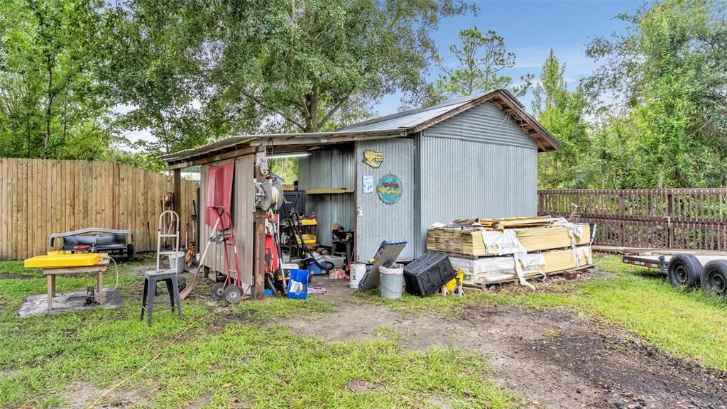 На продажу: $350,000 (3 спален, 2 ванн, 1664 Квадратных фут)