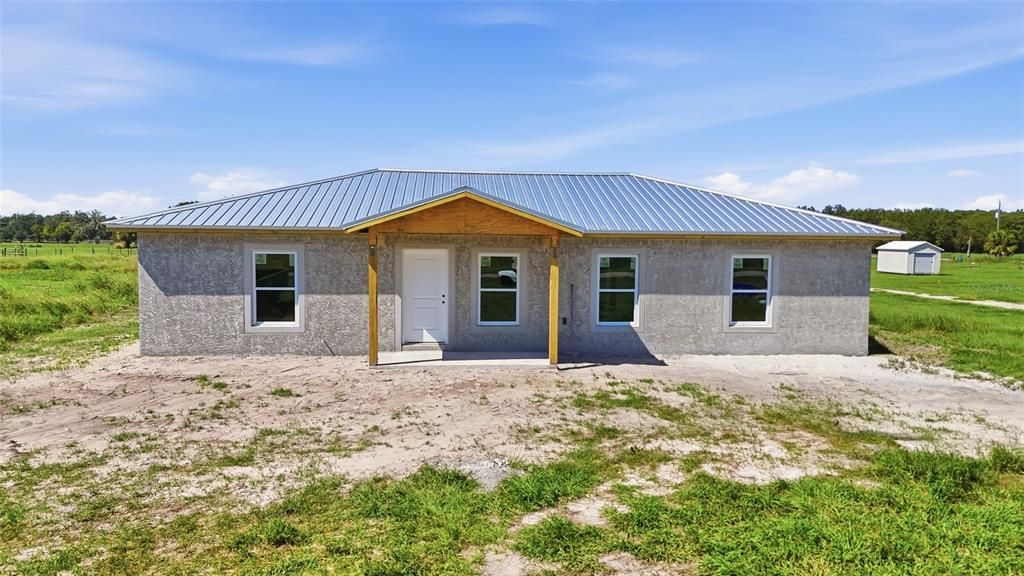 For Sale: $345,000 (3 beds, 2 baths, 1508 Square Feet)