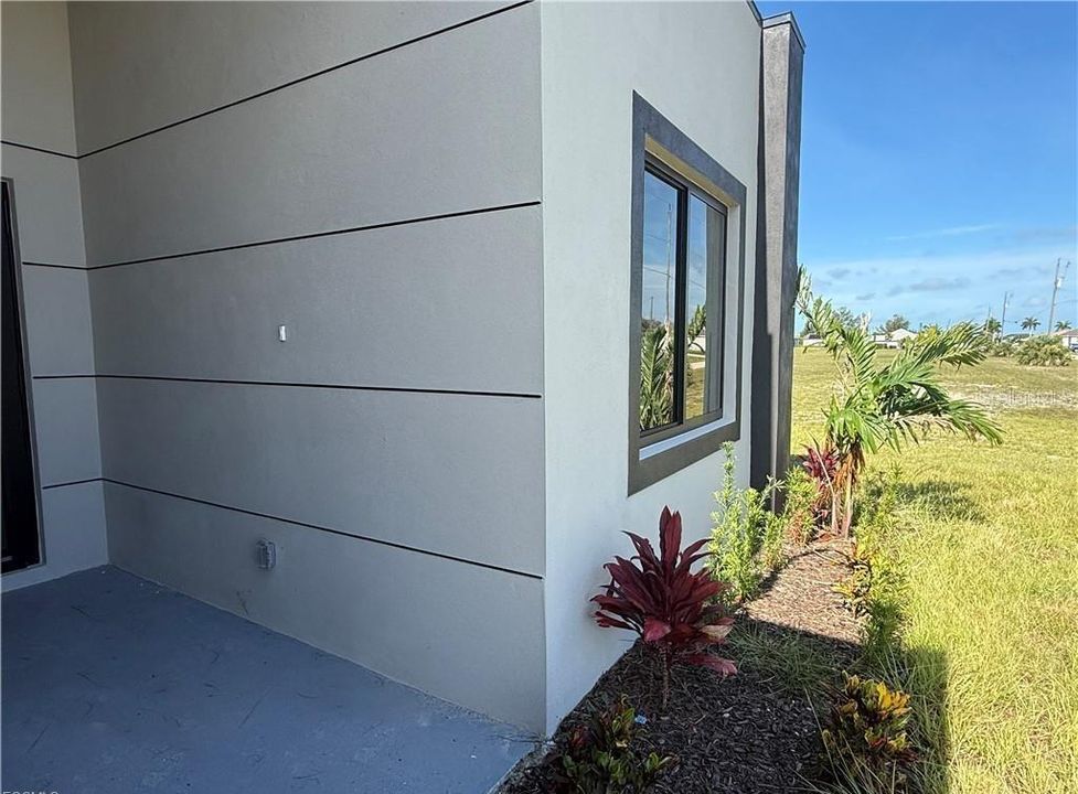 En Venta: $396,000 (4 camas, 3 baños, 1737 Pies cuadrados)
