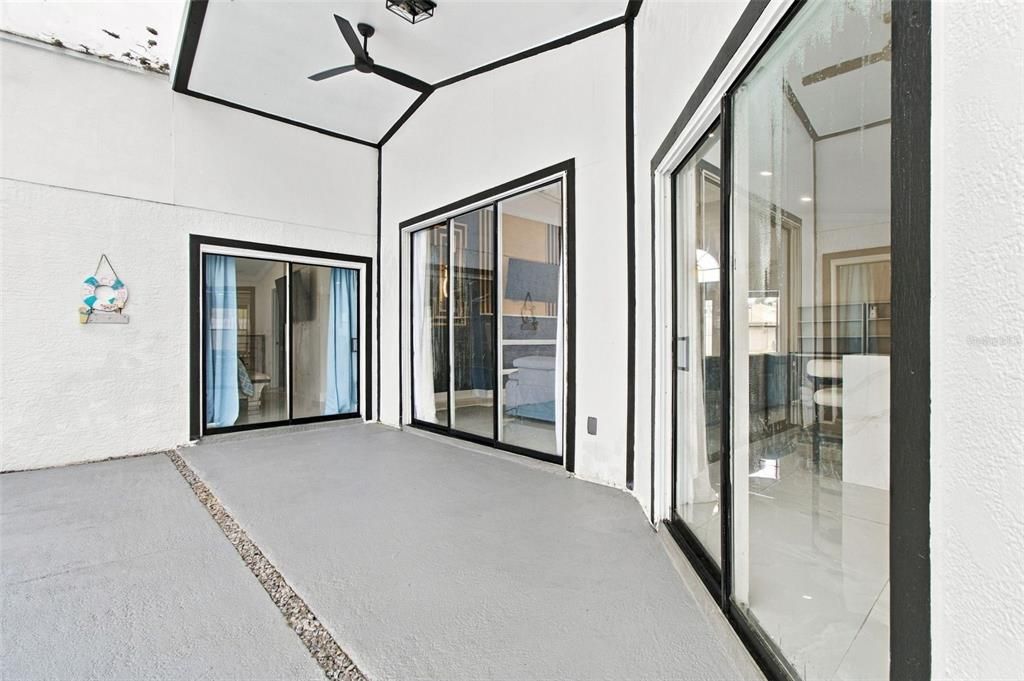 На продажу: $565,000 (3 спален, 2 ванн, 1704 Квадратных фут)