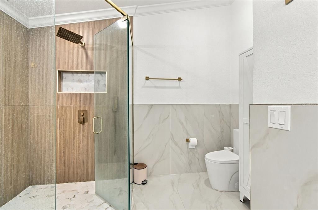 На продажу: $565,000 (3 спален, 2 ванн, 1704 Квадратных фут)