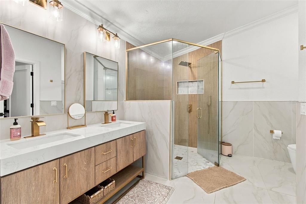 На продажу: $565,000 (3 спален, 2 ванн, 1704 Квадратных фут)