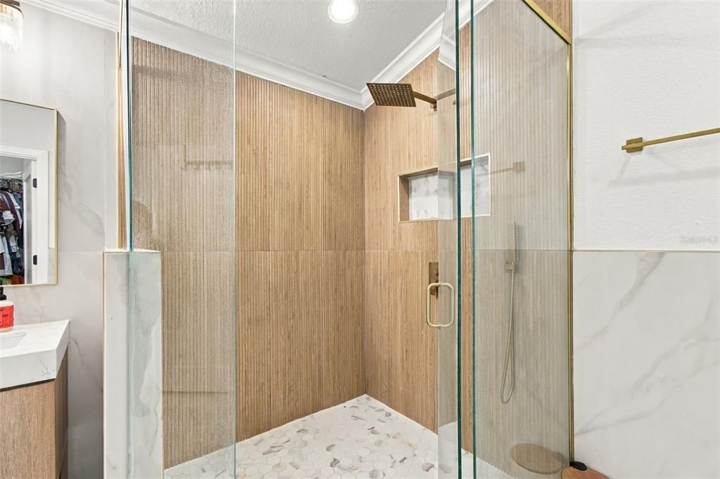 На продажу: $565,000 (3 спален, 2 ванн, 1704 Квадратных фут)
