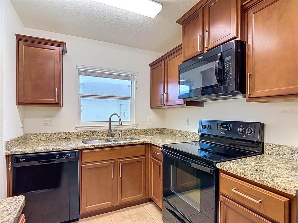 En Venta: $259,900 (3 camas, 2 baños, 1404 Pies cuadrados)