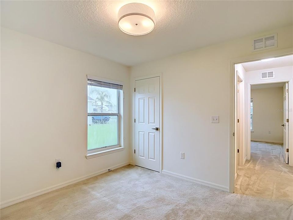 En Venta: $259,900 (3 camas, 2 baños, 1404 Pies cuadrados)