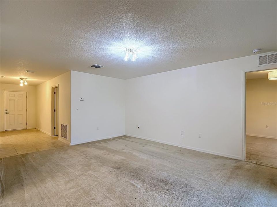 En Venta: $259,900 (3 camas, 2 baños, 1404 Pies cuadrados)
