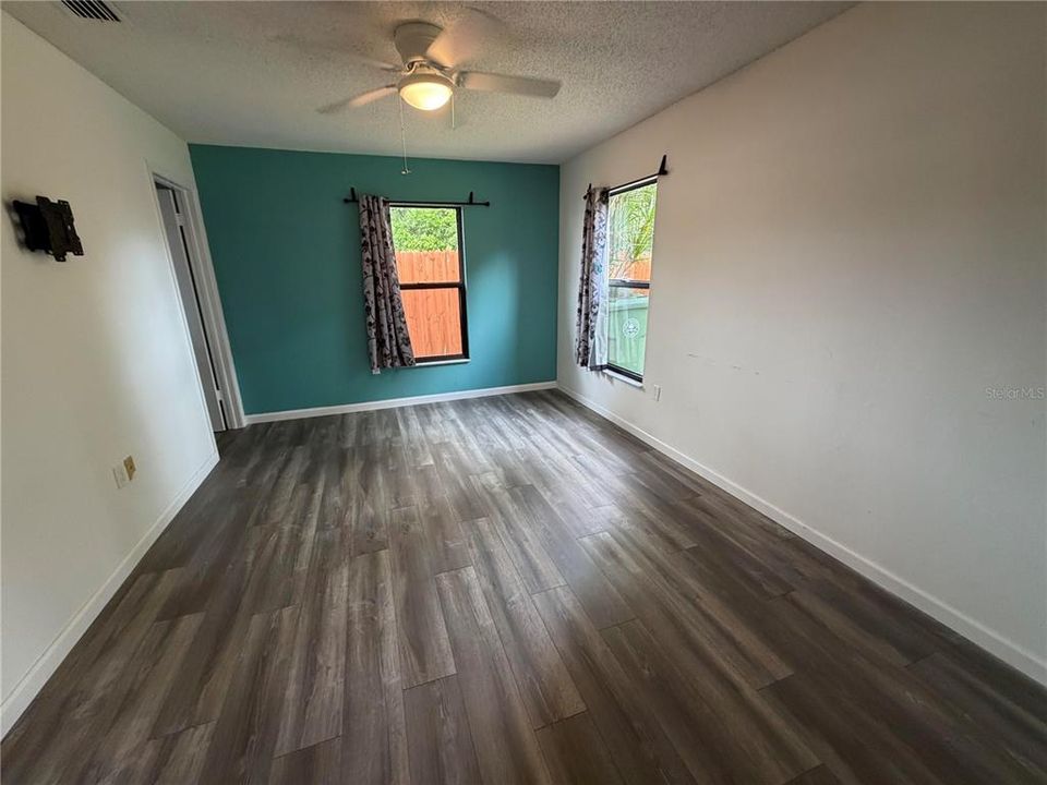 В аренду: $1,700 (2 спален, 2 ванн, 864 Квадратных фут)