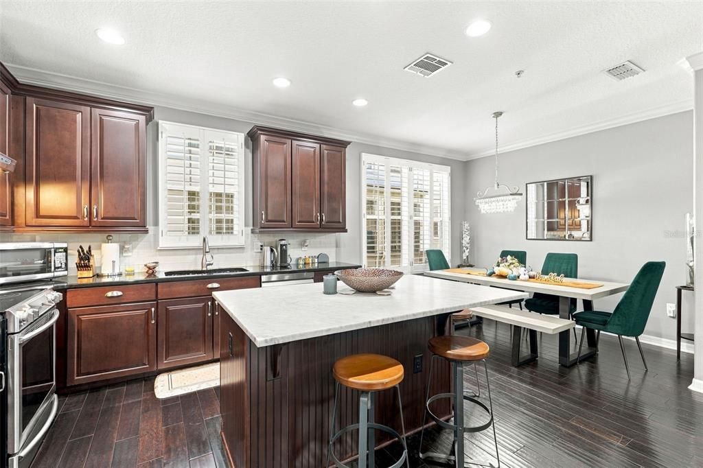 For Sale: $745,000 (3 beds, 3 baths, 2021 Square Feet)