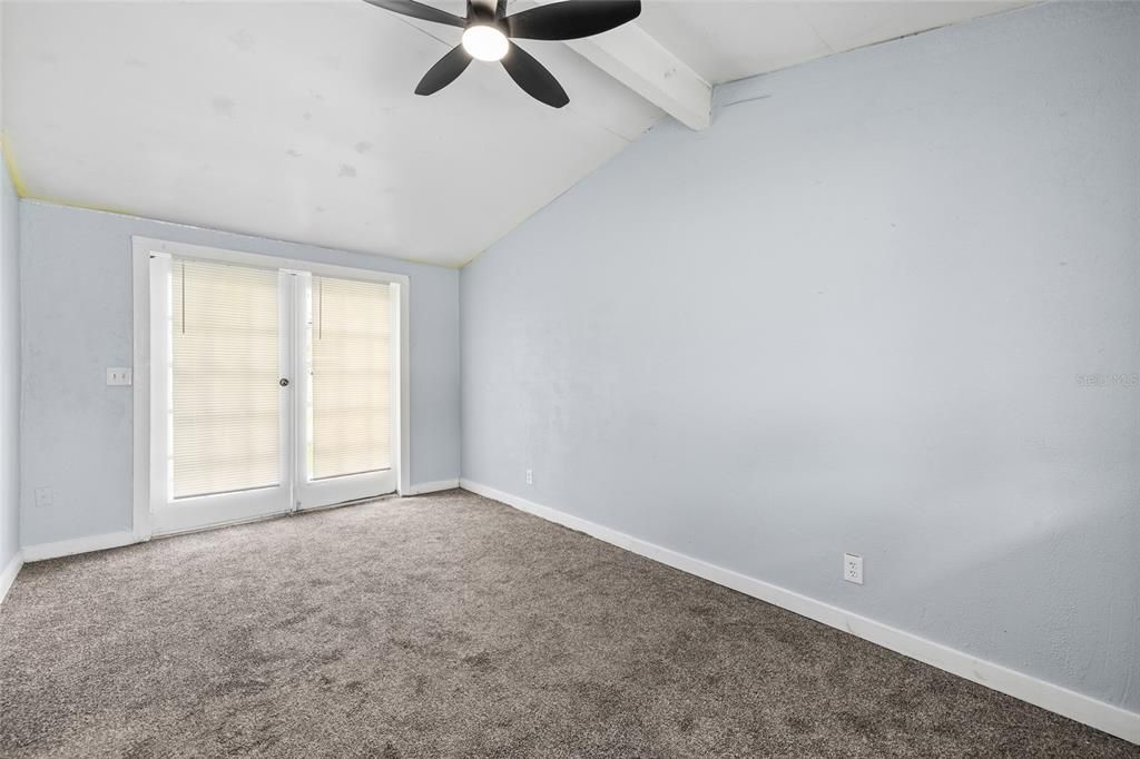В аренду: $2,800 (3 спален, 1 ванн, 1094 Квадратных фут)