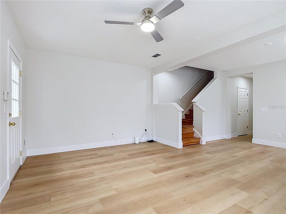 For Sale: $499,900 (2 beds, 2 baths, 1440 Square Feet)