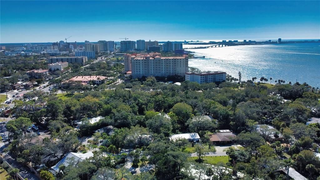 En Venta: $599,900 (1 camas, 2 baños, 858 Pies cuadrados)