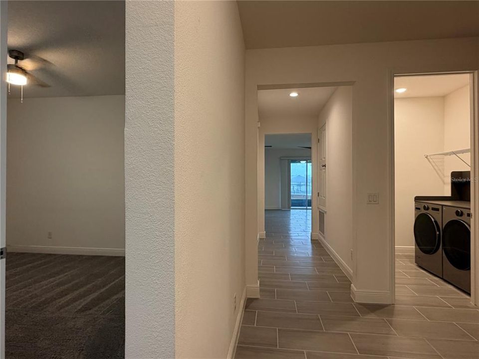 En Venta: $486,000 (4 camas, 2 baños, 1910 Pies cuadrados)