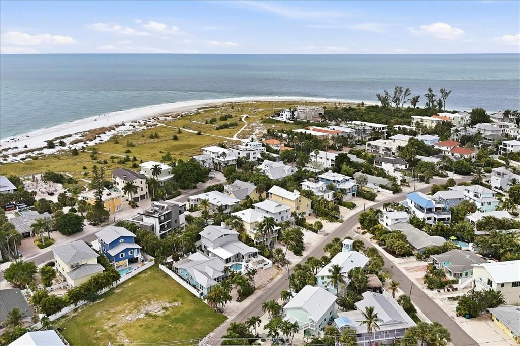 En Venta: $1,999,000 (3 camas, 2 baños, 1984 Pies cuadrados)