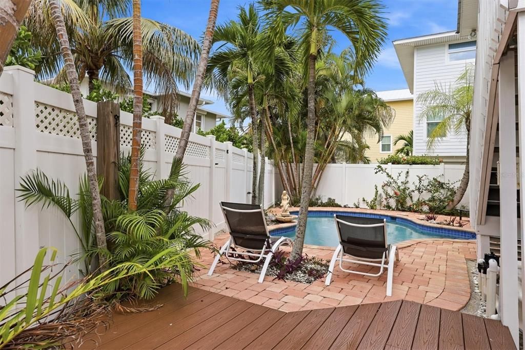 En Venta: $1,999,000 (3 camas, 2 baños, 1984 Pies cuadrados)