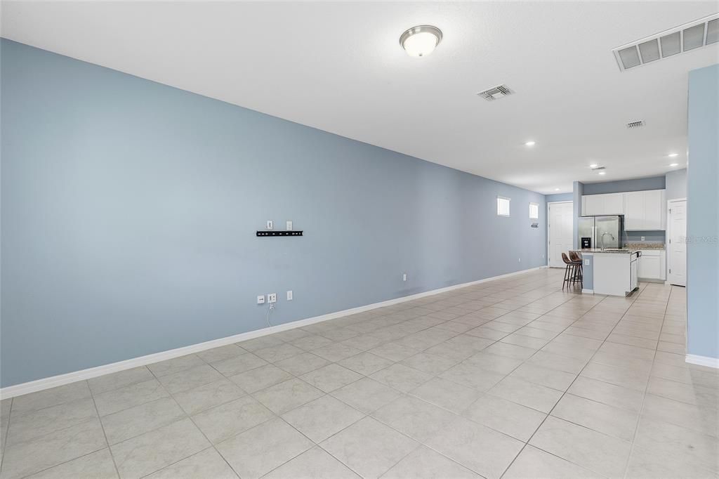 В аренду: $2,250 (3 спален, 2 ванн, 1480 Квадратных фут)