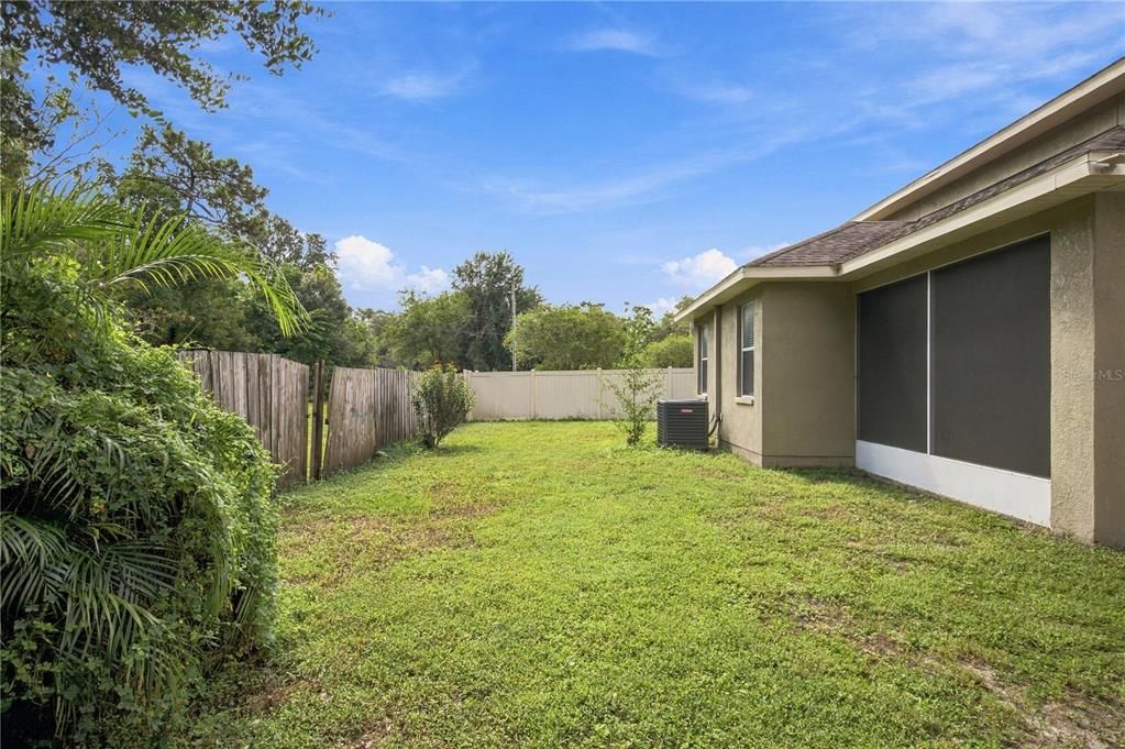 En Venta: $359,900 (4 camas, 2 baños, 2164 Pies cuadrados)