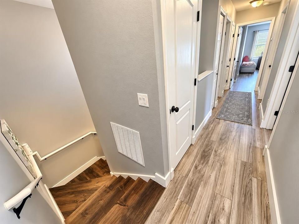 For Sale: $279,900 (3 beds, 2 baths, 1768 Square Feet)