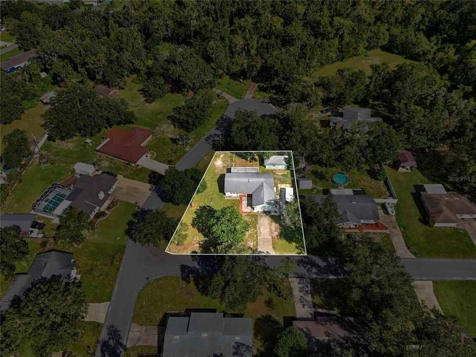 Activo con contrato: $275,000 (3 camas, 2 baños, 1408 Pies cuadrados)