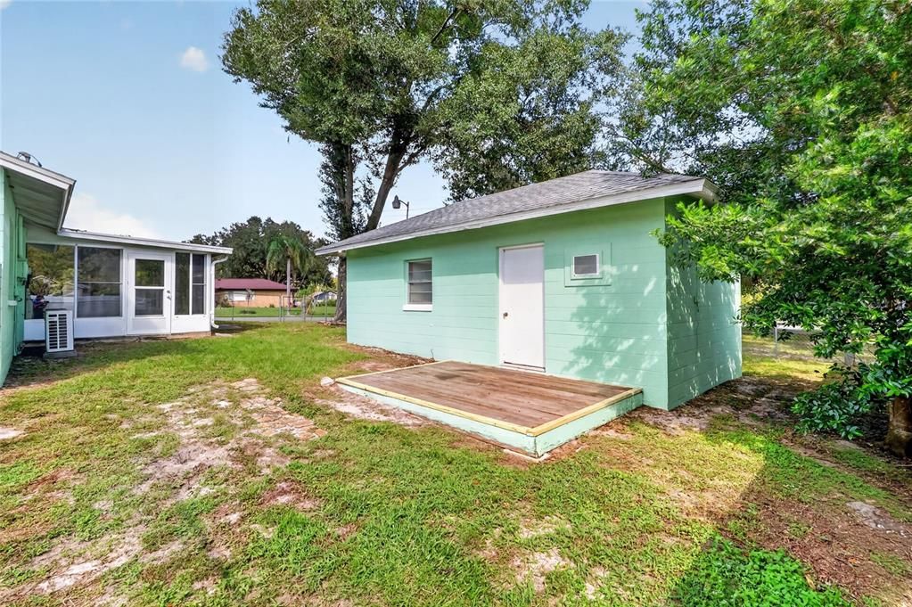 Activo con contrato: $275,000 (3 camas, 2 baños, 1408 Pies cuadrados)